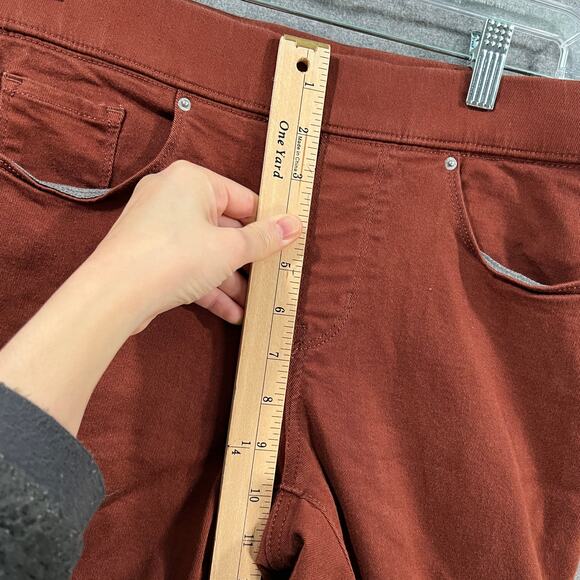 Levi's Women's Shaping Legging Size 28 Brown - Picture 7 of 8